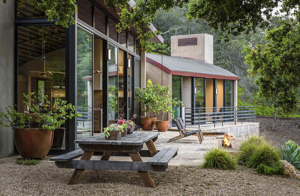 Ricon-Ranch-Outdoor-Living-Space-Copper-Roof