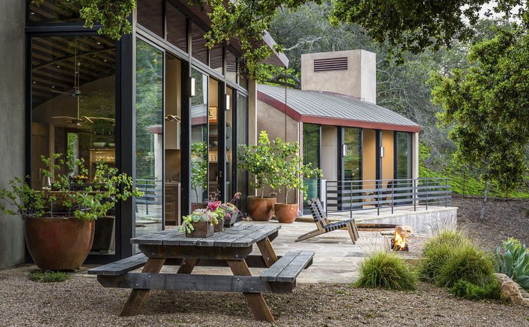 Ricon-Ranch-Outdoor-Living-Space-Copper-Roof