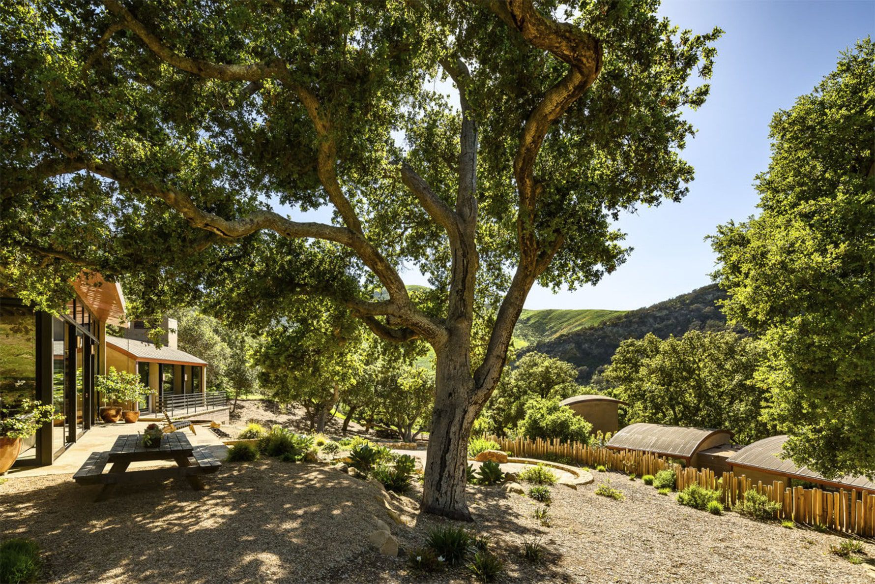 Ricon-Ranch-Copper-Roofing-Outdoor-Living-Space