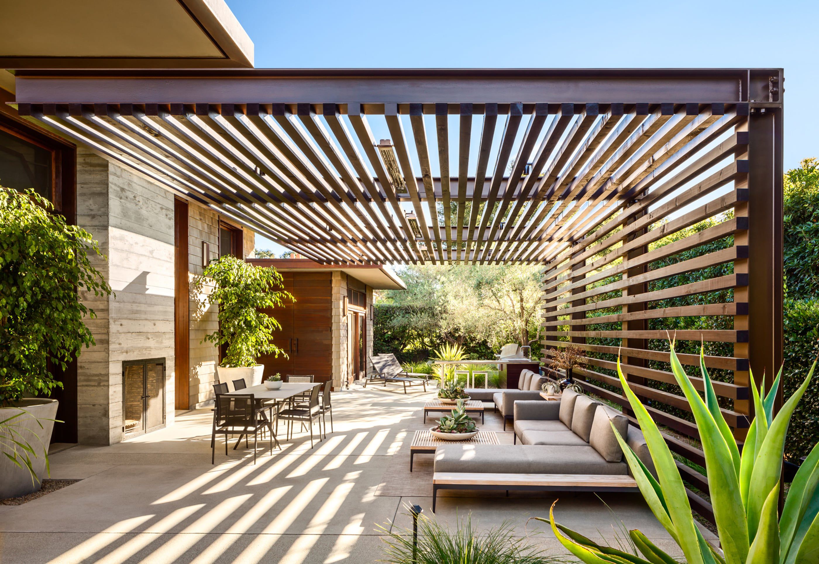 Thayer-Trellis-Trellis-Outdoor-Living-Space