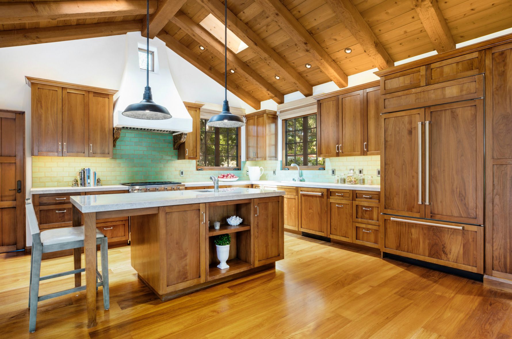 San-Leandro-Residence-Kitchen-island-Wood-Beam-Ceiling