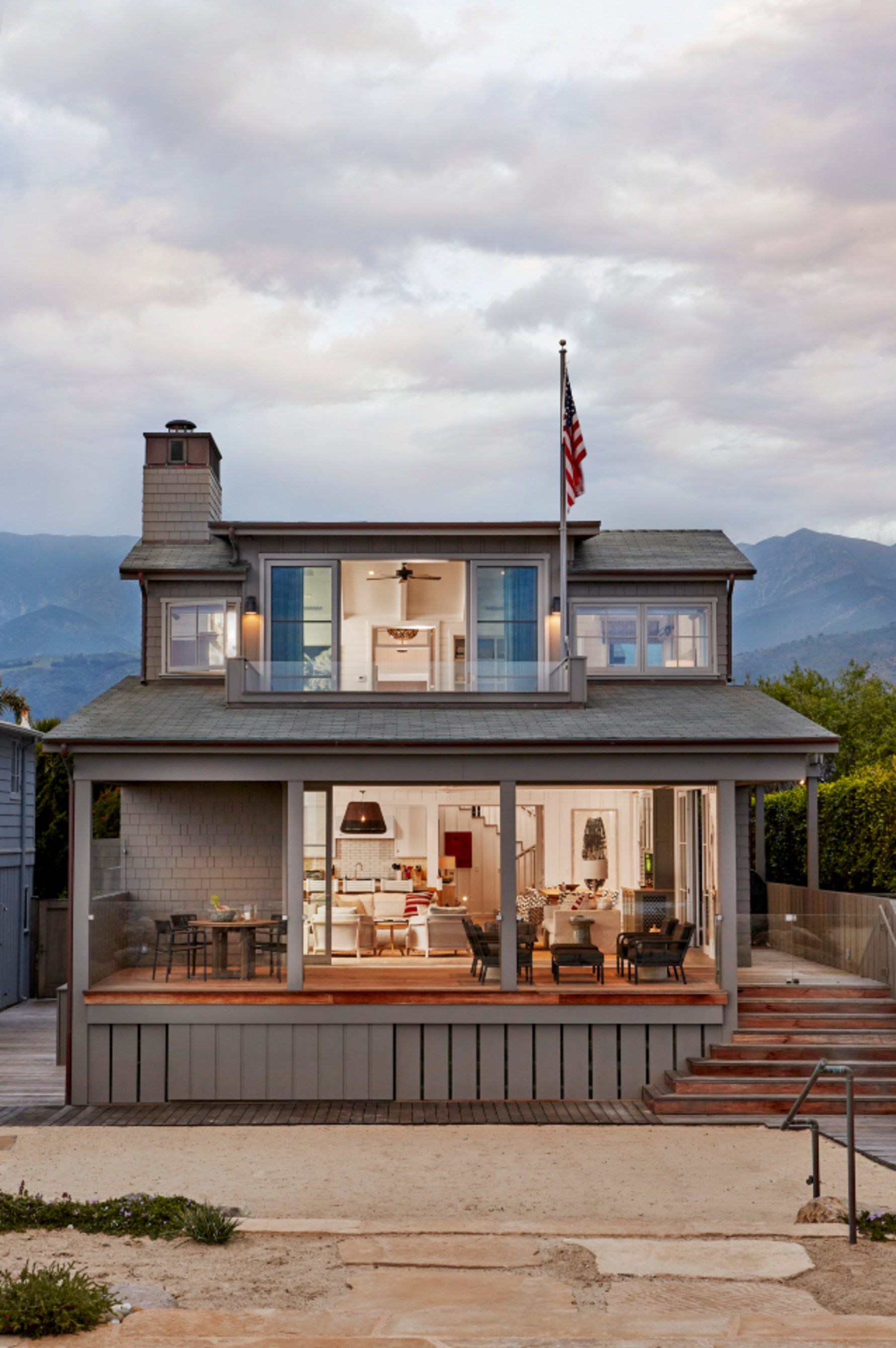 Del-Mar-Beach-House-Porch-Wood-Deck