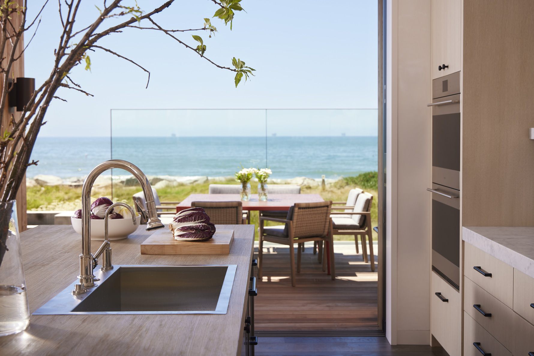 El-Estero-Beach-House-Kitchen-Cabinets