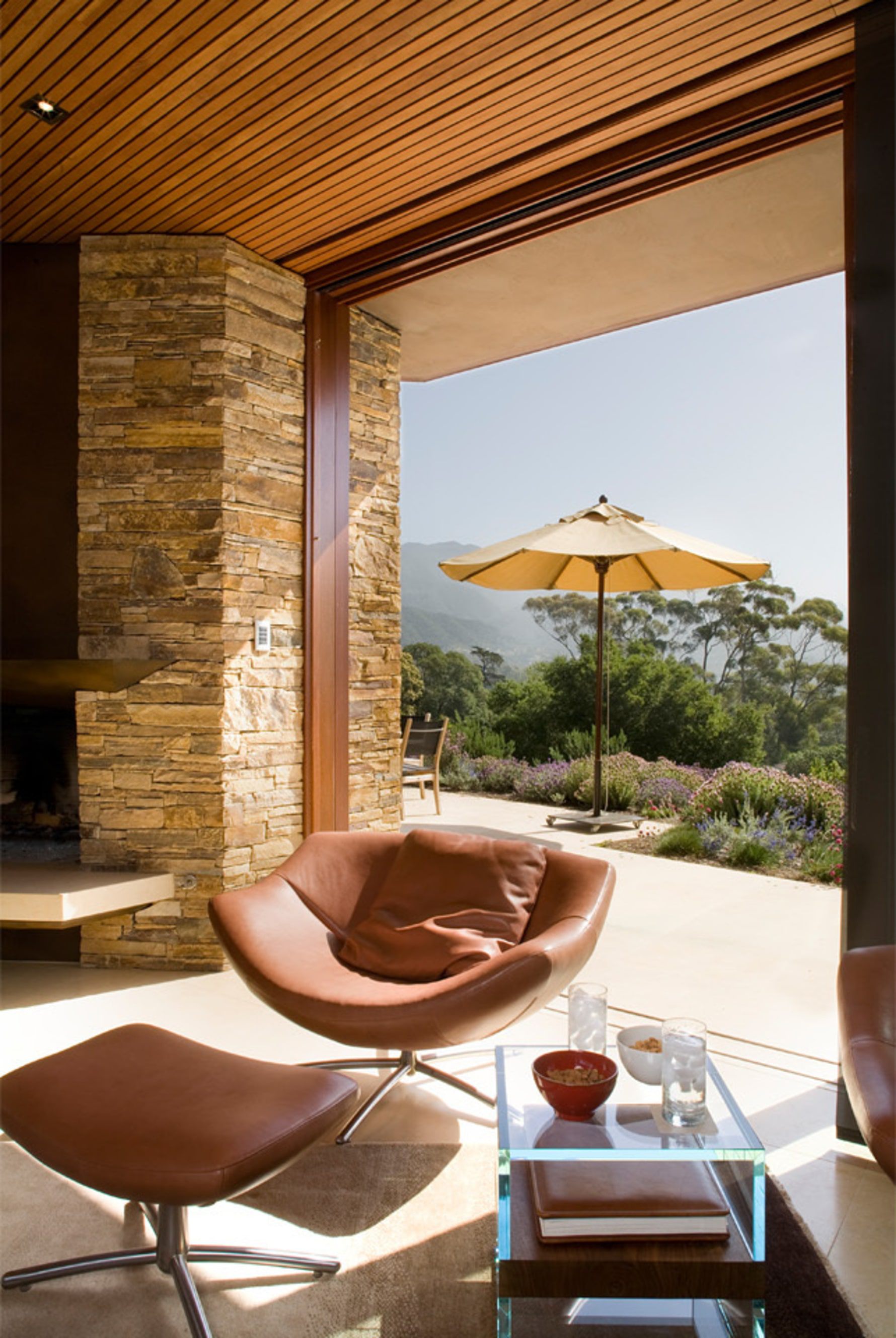 Sycamore-Residence-Sliding-Patio-Doors-Stone-Wall