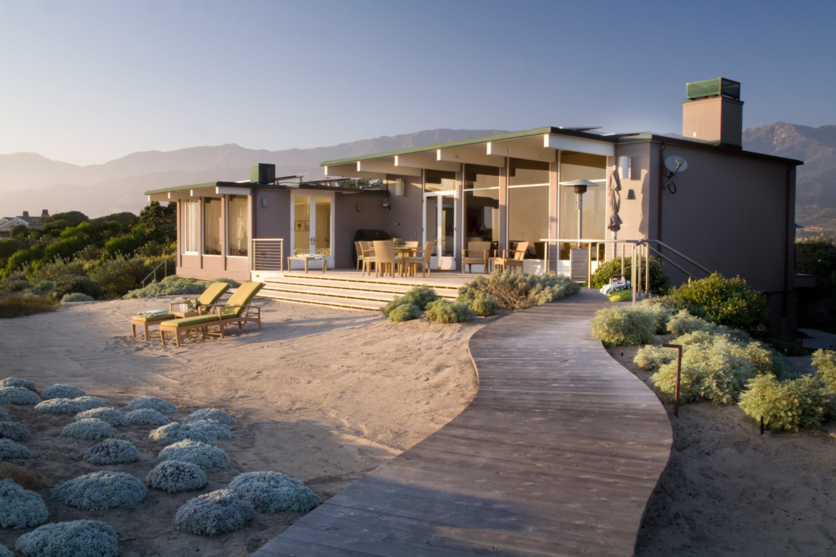 Tabasgo-Residence-Wood-Deck-Ocean-View