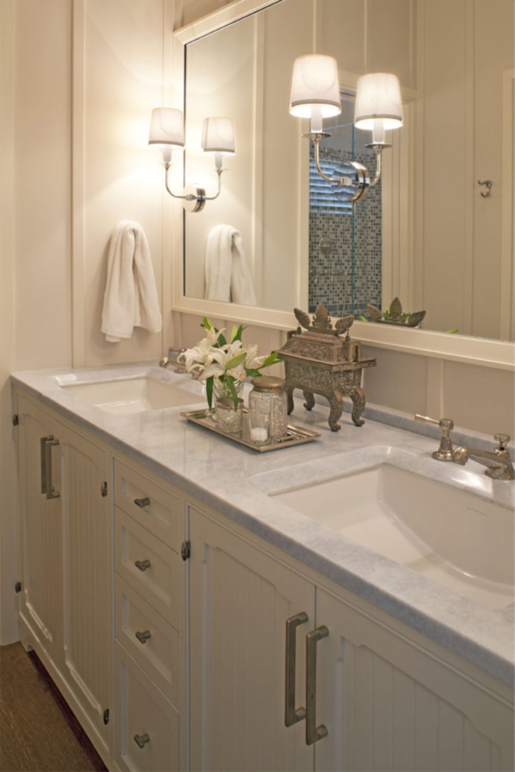 Santa-Barbara-Beach-Guest-House-Studio-Bathroom-Vanity-Marble