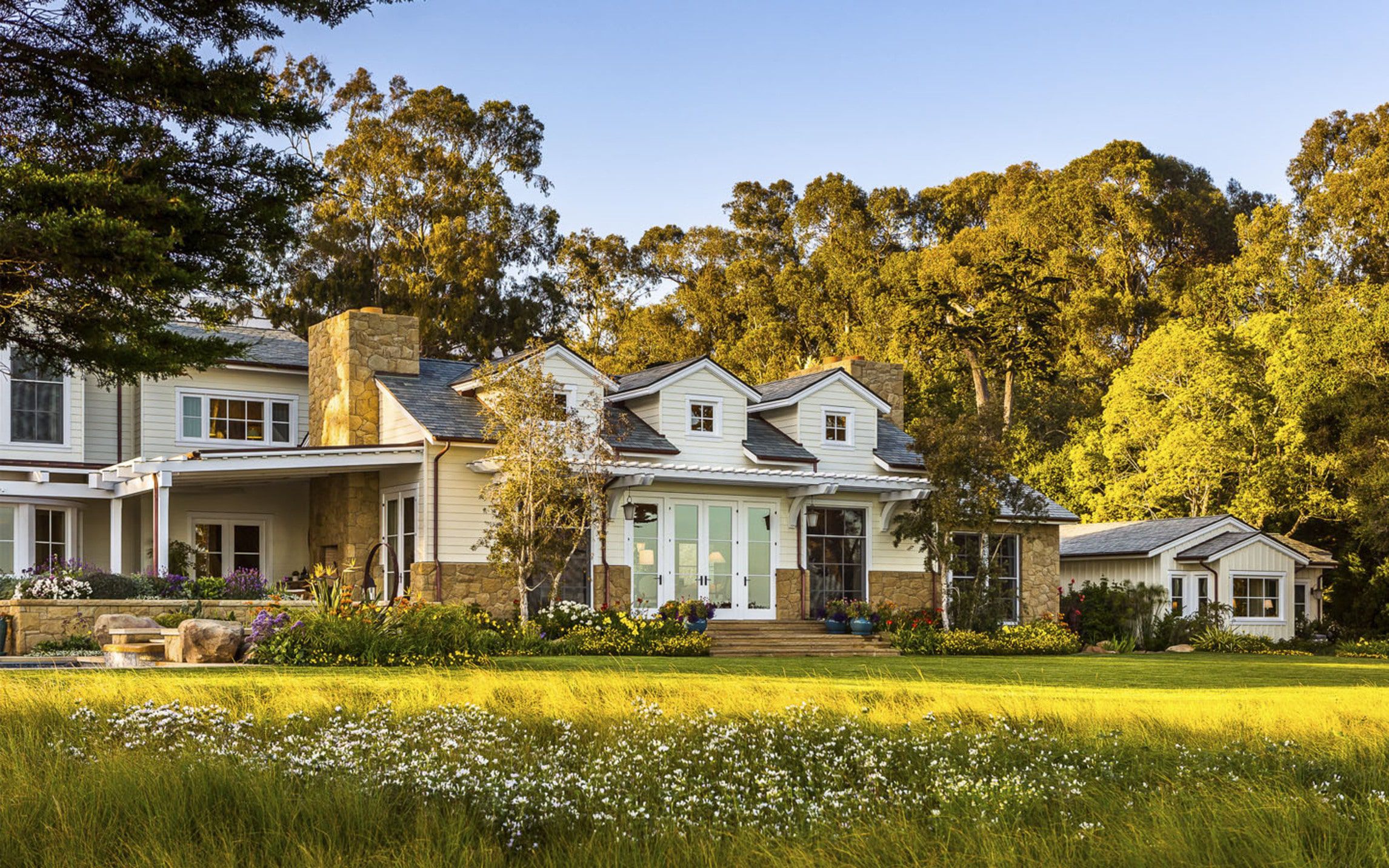 Santa-Barbara-Beach-Residence-Wood-Siding-Stone-Walls