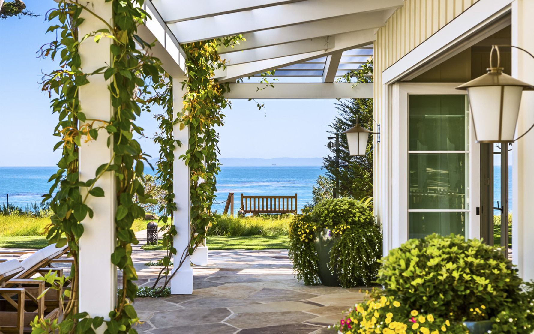 Santa-Barbara-Beach-Residence-Trellis-Ocean-View