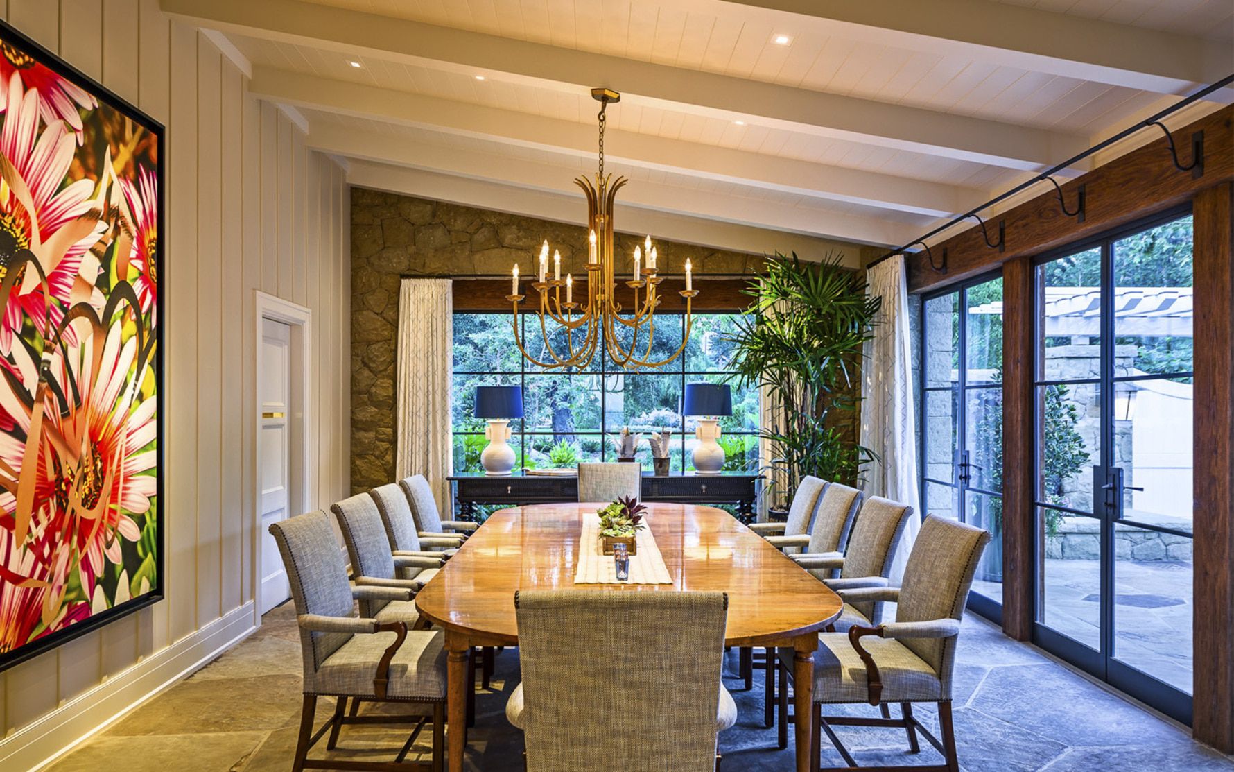 Santa-Barbara-Beach-Residence-Dining-Room-Steel-Doors-and-Windows