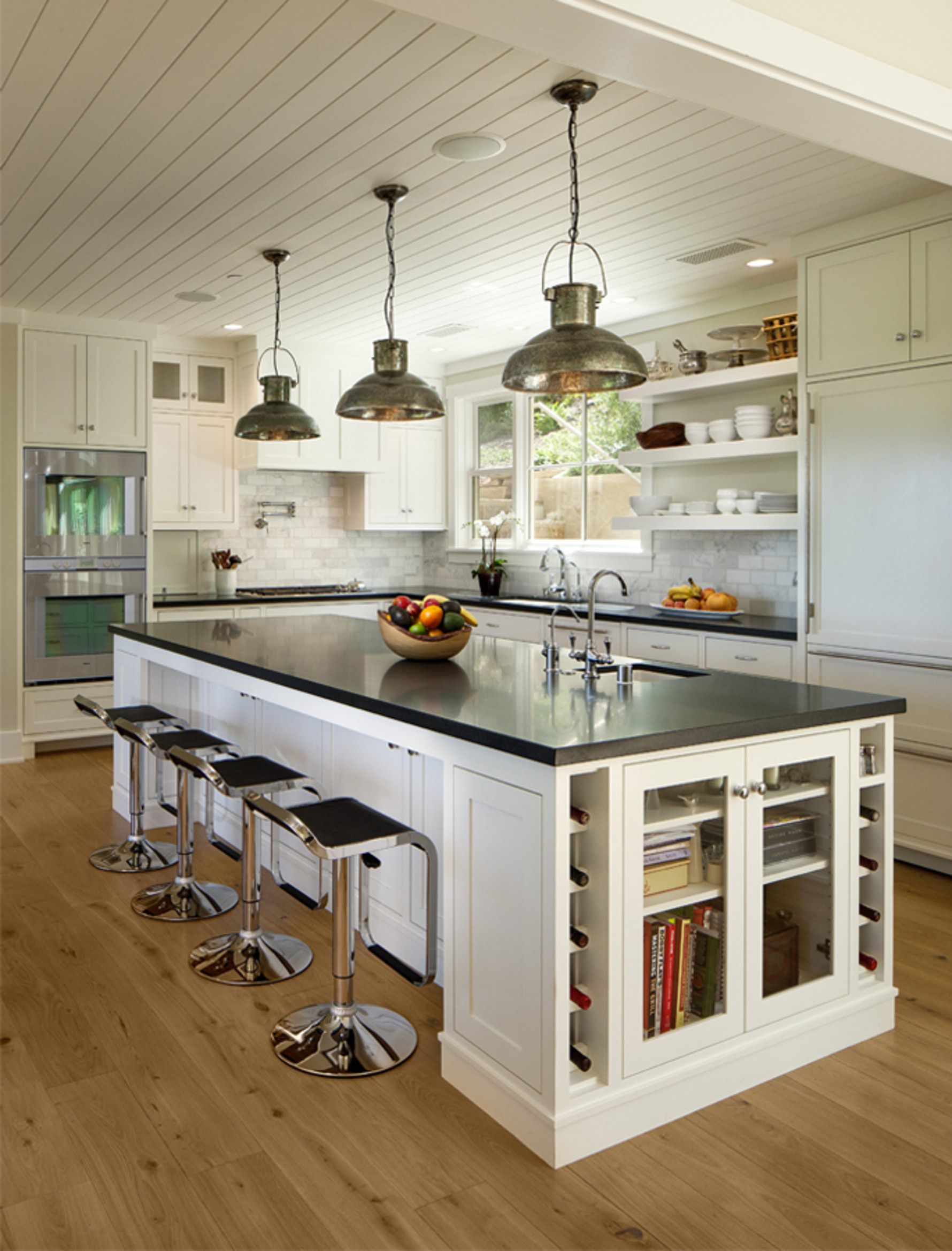 East-Mountain-Residence-Kitchen-island-Cabinets